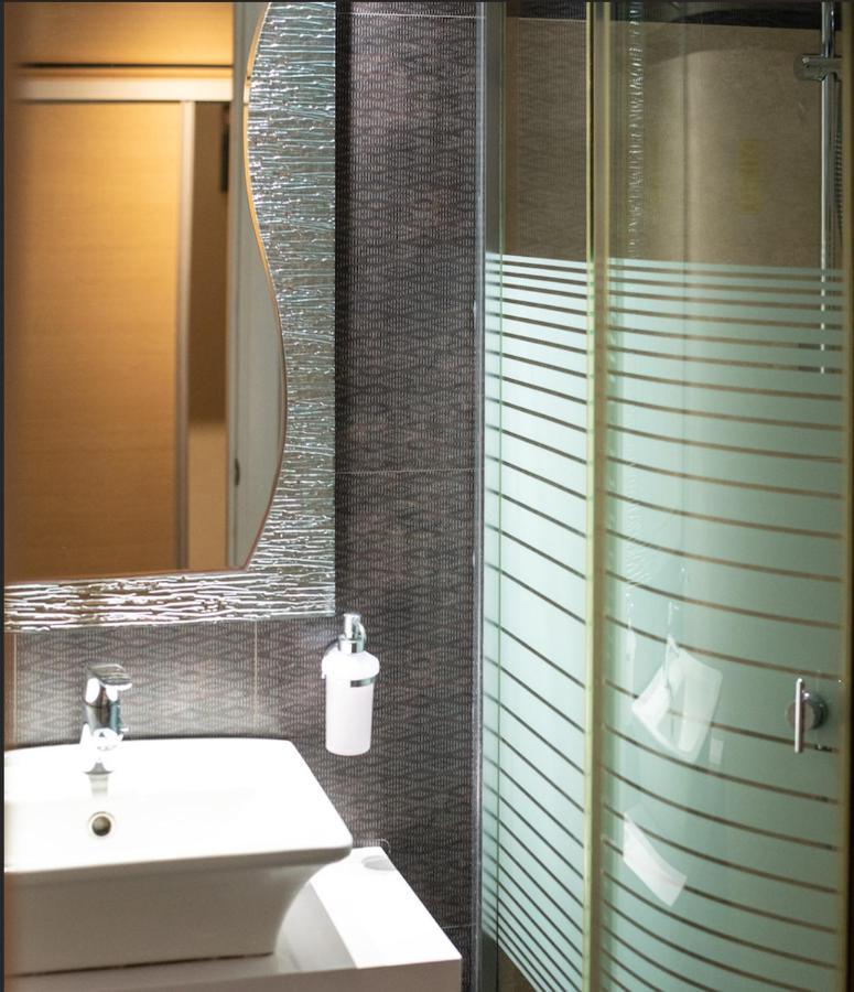 Hotel Irini 4*