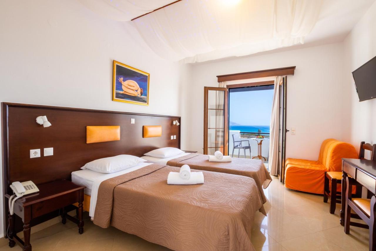 Irini Hotel 4*